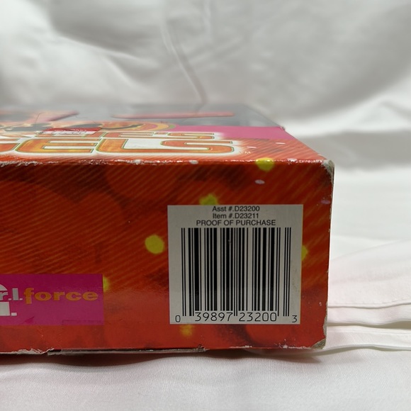 Charlie’s angels Barbie - Picture 3 of 3